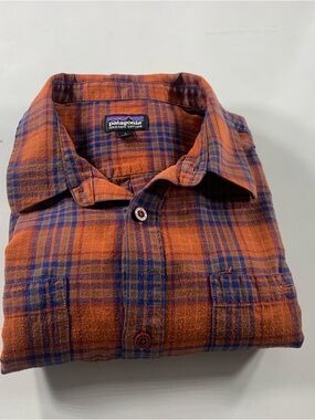 Patagonia Button Down Shirt Mens Large Orange Blue Plaid Organic Cotton